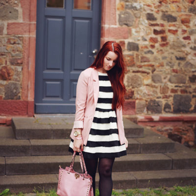 Outfit: striped dress