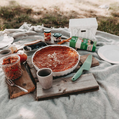 Leckere Rezepte für ein herbstliches Picknick – Kürbis Tarte & Kürbis-Bulgur-Salat